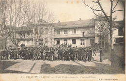 Chalon Sur Saône * école Professionnelle * Vue Intérieure * Groupe D'élèves Classe - Chalon Sur Saone