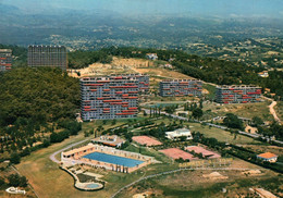 Cagnes Sur Mer - Vue Générale Aérienne Sur Le Domaine Du Loup - Piscine - Cagnes-sur-Mer