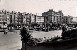 1958 GALICIA , LA CORUÑA , T.P. NO CIRCULADA , PLAZA DE PONTEVEDRA , ED. GARCIA GARRABELLA - La Coruña