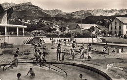 Villard De Lans * La Piscine , KAMINSKI Architecte * Baigneurs Baigneuses - Villard-de-Lans