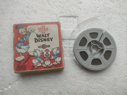 Ancien Film Super 8 " MICKEY & LE GEANT " Mickey Donald Walt Disney Film Office - 35mm -16mm - 9,5+8+S8mm Film Rolls
