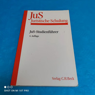 Juristische Schulung - Libri Scolastici