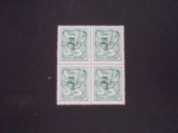 BELGIQUE  - EN BLOCS DE 4    N° 810   Année  1980/ 85  Neuf XX   Sans Charnieres Voir Photo - Typo Precancels 1967-85 (New Numerals)