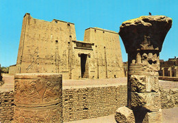 EDFOU - Le Grand Pylône Du Temple De Harus - Edfu