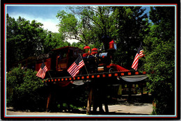 Tennessee Nashville Opryland Steam Locomotive Taking Guests On Tour Of The Park - Nashville