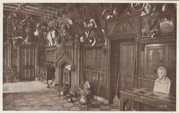 Postcard Entrance Hall Abbotsford Melrose [ Sir Walter Scott Interest ]  My Ref B14669 - Roxburghshire