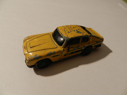 CORGI  ***    Aston Martin DB6    /    1979   ***  1856 *** - Corgi