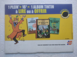 1999 TINTIN PANNEAU PUBLICITAIRE Plastique TOTAL Publicité Sur Point De Vente CAPITAINE HADDOCK Hergé Moulinsart 1999 - Plakate & Offsets