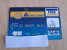 ANCIENNE CARTE A PUCE BANCAIRE CREDIT LYONNAIS FIN ANNEES 90 !!! - Disposable Credit Card