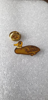 Pin's Canard  Doré époxy - Animaux