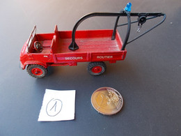 MODELE REDUIT.VEHICULE DE POMPIERS.DINKY TOYS.MERCEDES.SECOURS ROUTIER. - Sonstige & Ohne Zuordnung