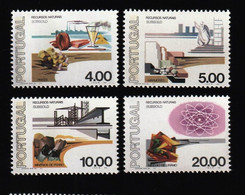 PTS13263r- PORTUGAL 1977- Nº 1340_ 43- MNH - Minéraux