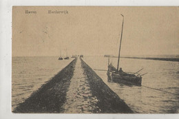 Harderwijk (Pays-Bas, Gelderland) : Varende Vissersboot Bij De Haveningang En 1915 PF. - Harderwijk