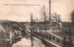 Beaumont Le Roger - La Fabrique De Dentelles - Cheminée Usine - Beaumont-le-Roger