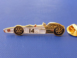 Pin's Formule 1 F1 - N° 14 - Voiture Course Automobile - Honda Firestone (JB30) - Automobile - F1