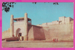 286561 / Uzbekistan - Bukhara - Ark Of Bukhara Is A Massive Fortress 5th Century CE People PC Ouzbekistan Usbekistan - Ouzbékistan