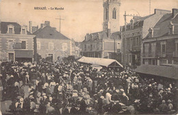 CPA COMMERCE - RENAZE - Le Marché - Bazar Bourdais - Mercados