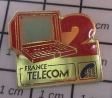 816c Pin's Pins / Beau Et Rare / INFORMATIQUE / MINITEL 2 Le Retour ! FRANCE TELECOM - Informatique