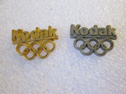 PIN'S    LOT  2  KODAK  JEUX OLYMPIQUES - Photographie