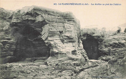 44 - LA PLAINE PREFAILLES - S07290 - Les Grottes Au Pied Des Falaises -L1 - Préfailles