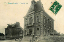 évran * Rue Et Hôtel De Ville * Villageois - Evran