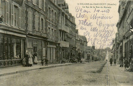 St Hilaire Du Harcouet * Le Bas De La Rue De Mortain * Villageois - Saint Hilaire Du Harcouet