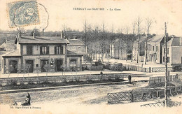 Fresnay Sur Sarthe      72        Intérieur De La Gare  - 1 -            (voir Scan) - Other & Unclassified