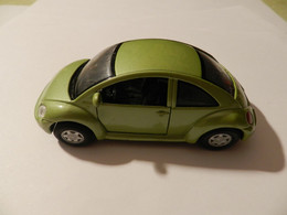 WELLY  ***   Volkswagen  New Beetle   ( Nr 49748     )     ***  4017  ***  1/43 - Welly