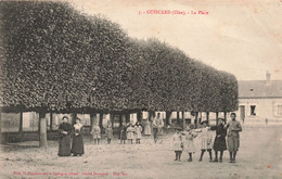 [-50%] CPA - France - Guiscard - La Place - Edition H. Capaumont - Animé - Enfant - Guiscard