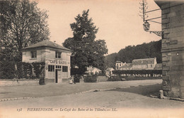 CPA - France - Pierrefonds - Le Café Des Bains Et Les Tilleuls - Animé - - Pierrefonds