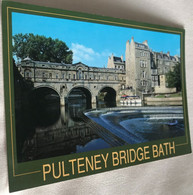 Ru Bath  Pulteney Bridge 1773 Sur La Riviere Avon Maisons Chaque Cote Bateau Promenade Parc Enfants - Bath