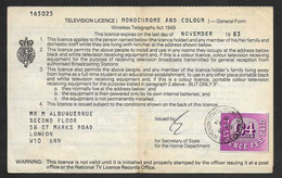 Grande-Bretagne Droits De Licence TV Timbre Fiscal Sur Doc 1982 Great Britain UK TV Licence Fee Revenue Stamp On Doc - Fiscale Zegels