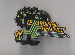 PIN'S  THEME SNCF  LE JARDIN DU CHEMINOT - TGV