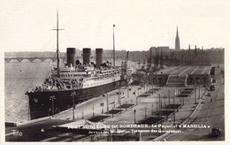 CPA BATEAUX - PAQUEBOTS - Port Autonome De BORDEAUX - Paquebots MASSILIA - Tito - Editions Berjaud - Steamers