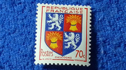 FRANSA-1945-46 -70C.COAT OF ARMS DAMGASIZ - Sonstige & Ohne Zuordnung