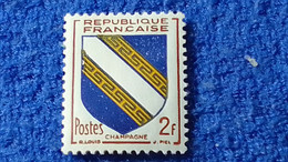FRANSA-1945-46 -2F.COAT OF ARMS DAMGASIZ - Autres & Non Classés