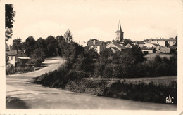 Dournazac * Vue Générale Et Route Du Village - Autres & Non Classés