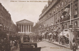 Paris * 8ème * Carte Photo * Fêtes En L'honneur Des Souverains Anglais * 1914 * Décorations Rue Royale * Royalty - District 08