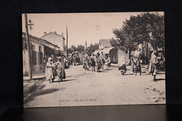 Algeria Batna Une Rue Du Marche__(16017) - Batna