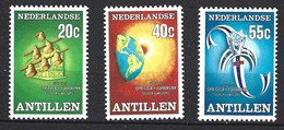 ANTILLES NEERLANDAISES. N°523-5 De 1977. Joaillerie. - Minéraux