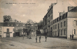 Pont Aven * La Grande Place * Vue Sur Les Hôtels * Hôtel GLOANEC - Pont Aven
