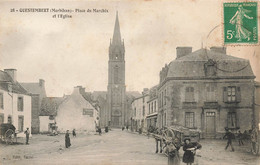 Questembert * Place Du Marchix Et L'église Du Village * Enfants Villageois - Questembert