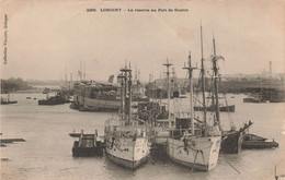 Lorient * La Réserve Au Port De Guerre * Bateaux Navires - Lorient