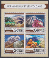 J12. Guinea MNH 2016 Flora - Volcanoes - Minerals - Volcans