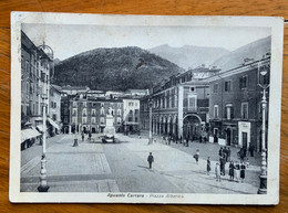 APUANIA CARRARA - PIAZZA ALBERICA ...come Era.. Animata  - Viaggiata -  G.F.255 - 1 - 25 - Carrara