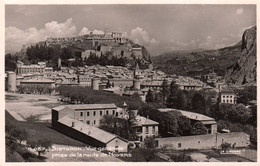 Sisteron - Vue Générale Prise De La Route De Noyers - Sisteron