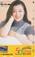 Carte Prépayée JAPON - Femme Pub Telephone DOCOMO - GIRL WOMAN JAPAN Prepaid Tosho Card - Frau Karte - 10.007 - Telephones