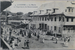 C. P. A. : GUYANE : CAYENNE : La Mairie Et L'Imprimerie Du Gouvernement, Animé, En 1921 - Cayenne