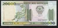 MOZAMBIQUE P140  20.000  ESCUDOS  1999 Serie AA   UNC. - Moçambique