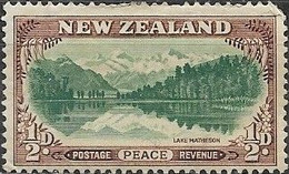 NEW ZEALAND 1946 Peace Issue - 1/2d Lake Matheson MH - Unused Stamps